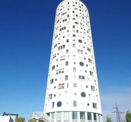 Tigutorni * Tartu